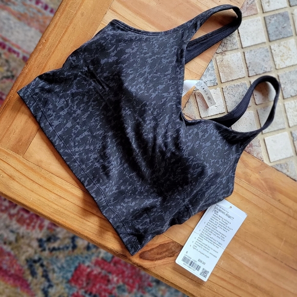 NEW Lululemon Align Tank - Picture 1 of 3